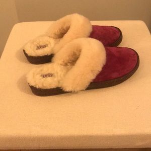 Ugg Pink/Magenta Slippers